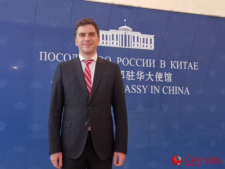 西伯利亞煤炭能源股份公司總經理巴索夫在北京接受媒體采訪。人民網記者 楊倩攝