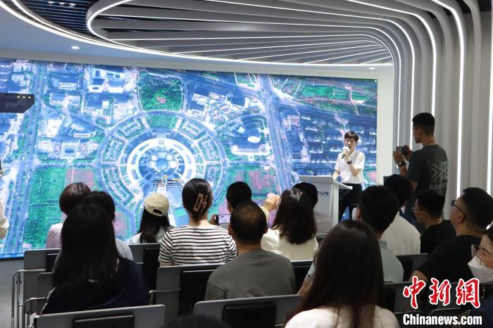 數(shù)字地球技術(shù)應(yīng)用講解。　中科星圖供圖