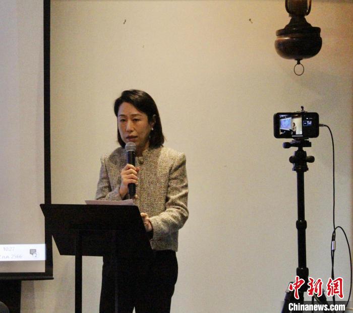 中國駐泰國大使館經(jīng)濟商務處參贊張瀟瀟致辭。<a target='_blank' href='/' _fcksavedurl='/'><p  align=