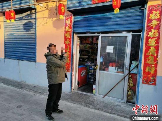 圖為犯罪嫌疑人指認(rèn)現(xiàn)場?！∏嗪Ｊ」矎d森林警察總隊刑偵治安支隊供圖