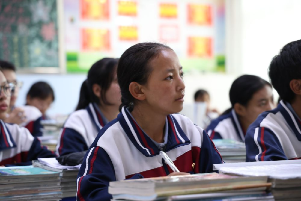 講好中華民族共同體故事，讓網(wǎng)絡(luò)“連心”更“聚心”