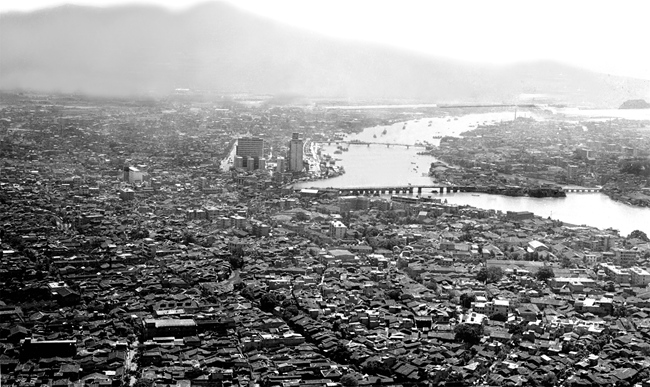 拍攝于1983年的蒼霞舊貌。游源飛攝