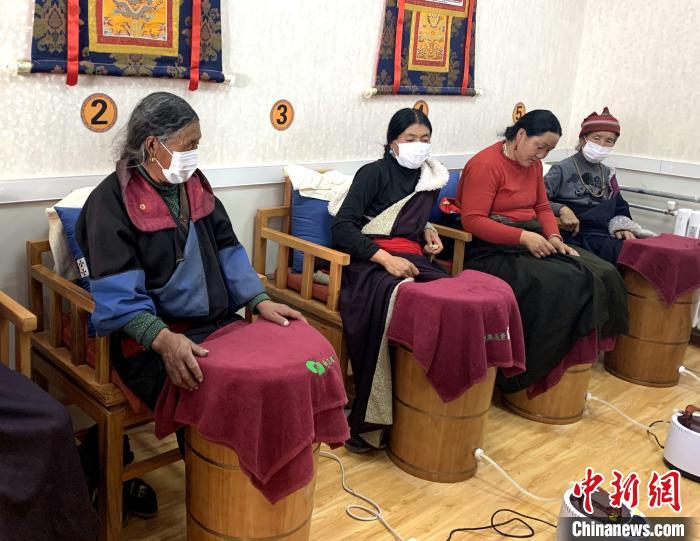 青海藏鄉(xiāng)醫(yī)改見(jiàn)聞：公共衛(wèi)生分片區(qū)，濱?！巴庠眰鲙蛶?/></a></div>
                        <div   id=