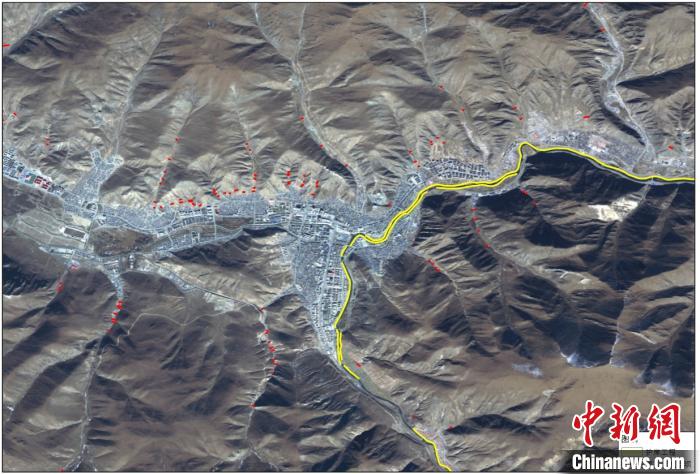 玉樹災(zāi)后重建區(qū)地質(zhì)災(zāi)害治理工程和防洪工程監(jiān)測結(jié)果。中科院空天院 供圖