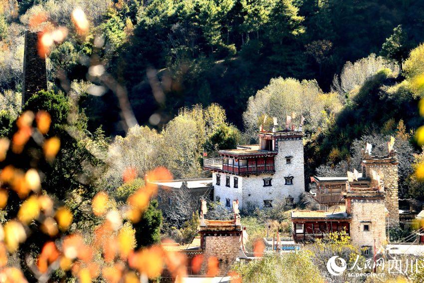 丹巴美景。李永安攝