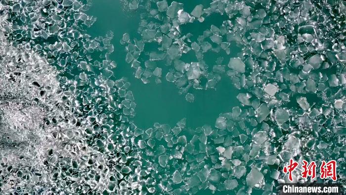 青海：6723名河湖長、15980名管護員守護“中華水塔”