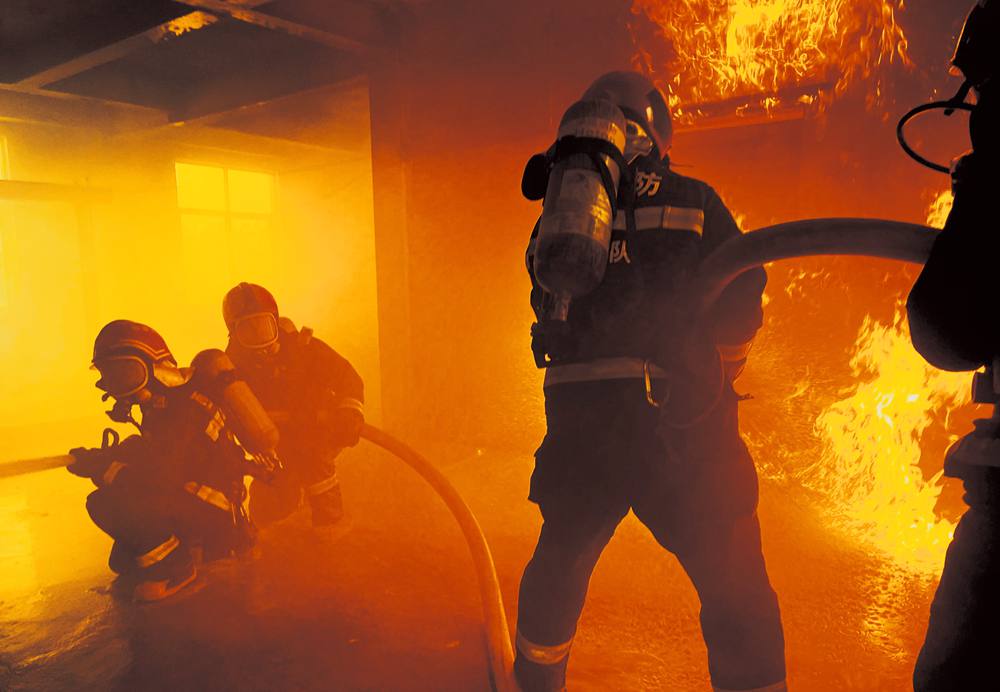 真煙真火，實(shí)戰(zhàn)演練。